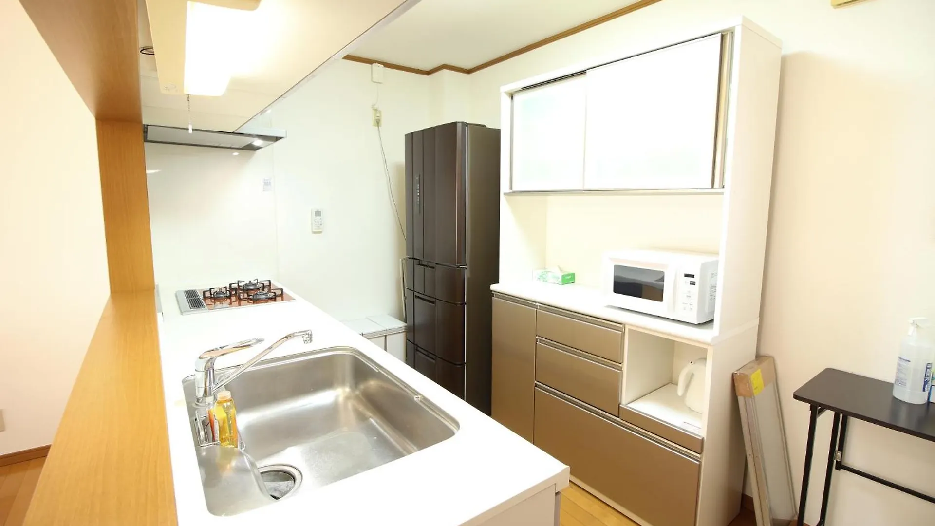 Y House 大阪九条アパートメント 日本
