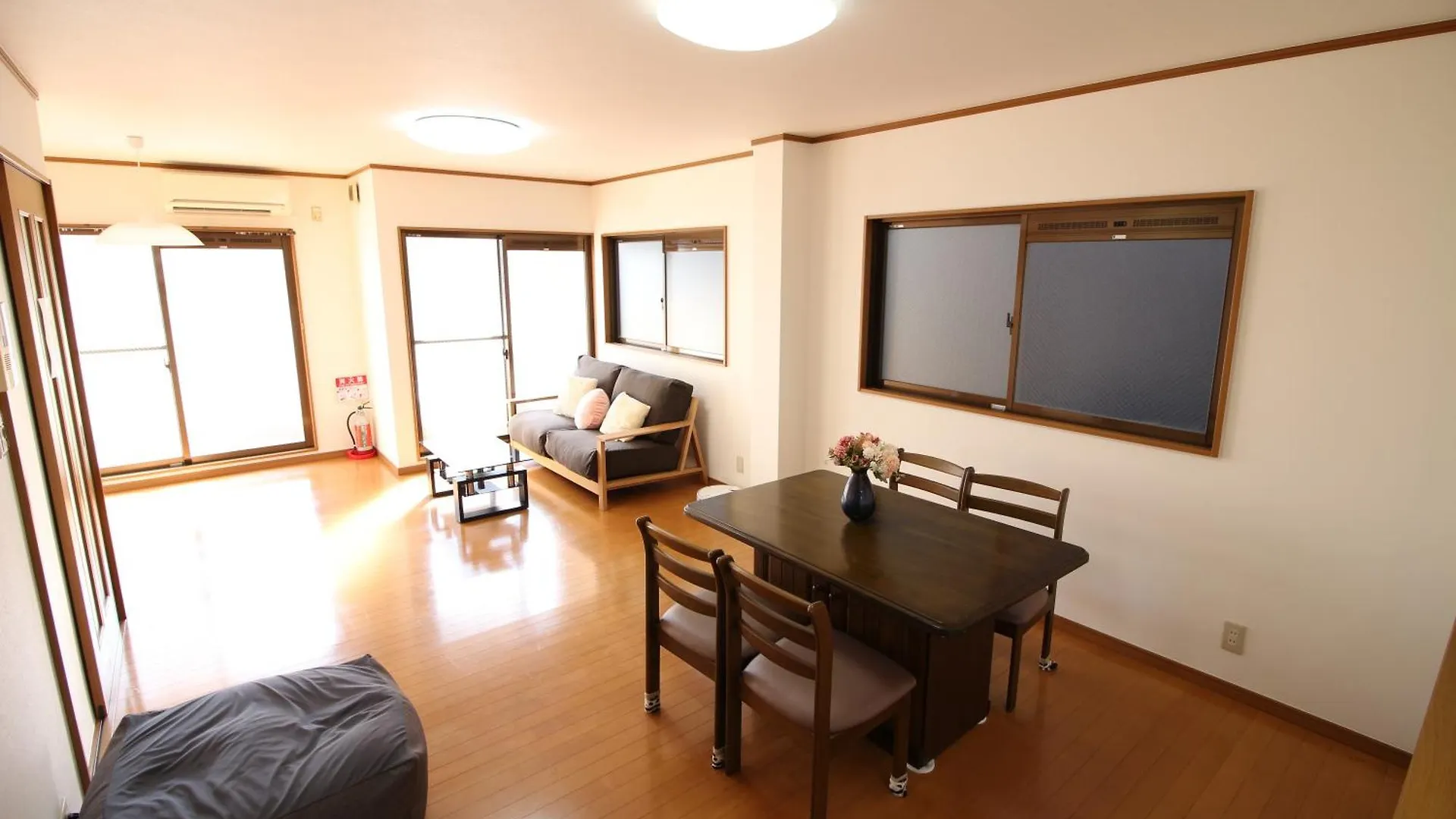 Y House 大阪九条アパートメント アパート 大阪市